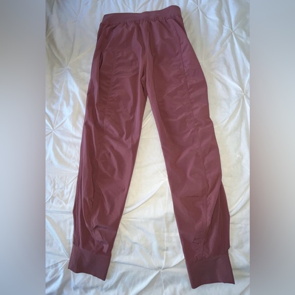 Athleta Attitude || Jogger Style Mauve Colored Pant SIZE 12 - Picture 5 of 6
